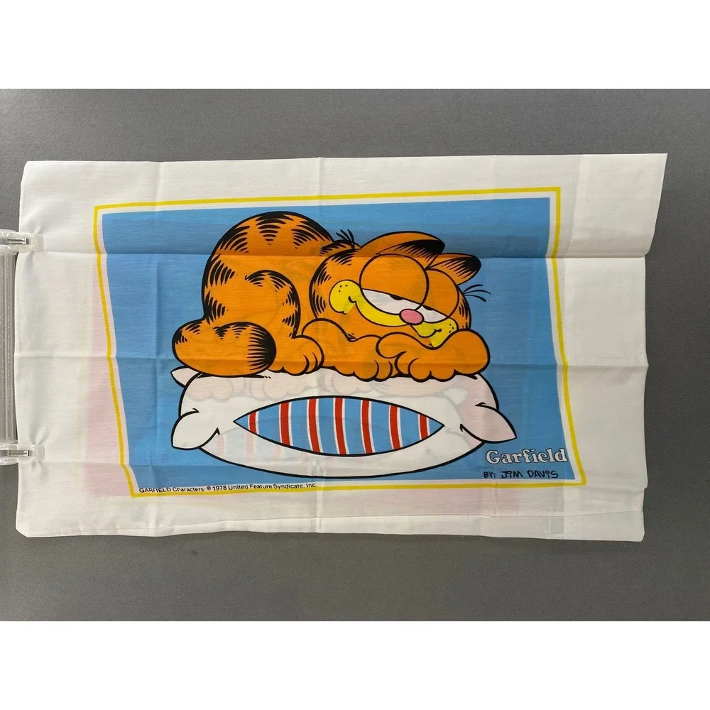 Vintage Garfield Pillowcase Burlington Caress 1978 Jim Davis Reversible Red Blue